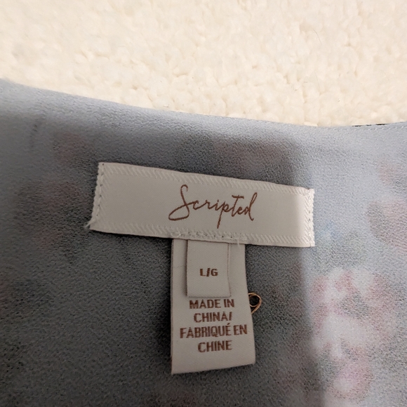 Elegant Floral Wrap Blouse - Blue and Red - Picture 6 of 6